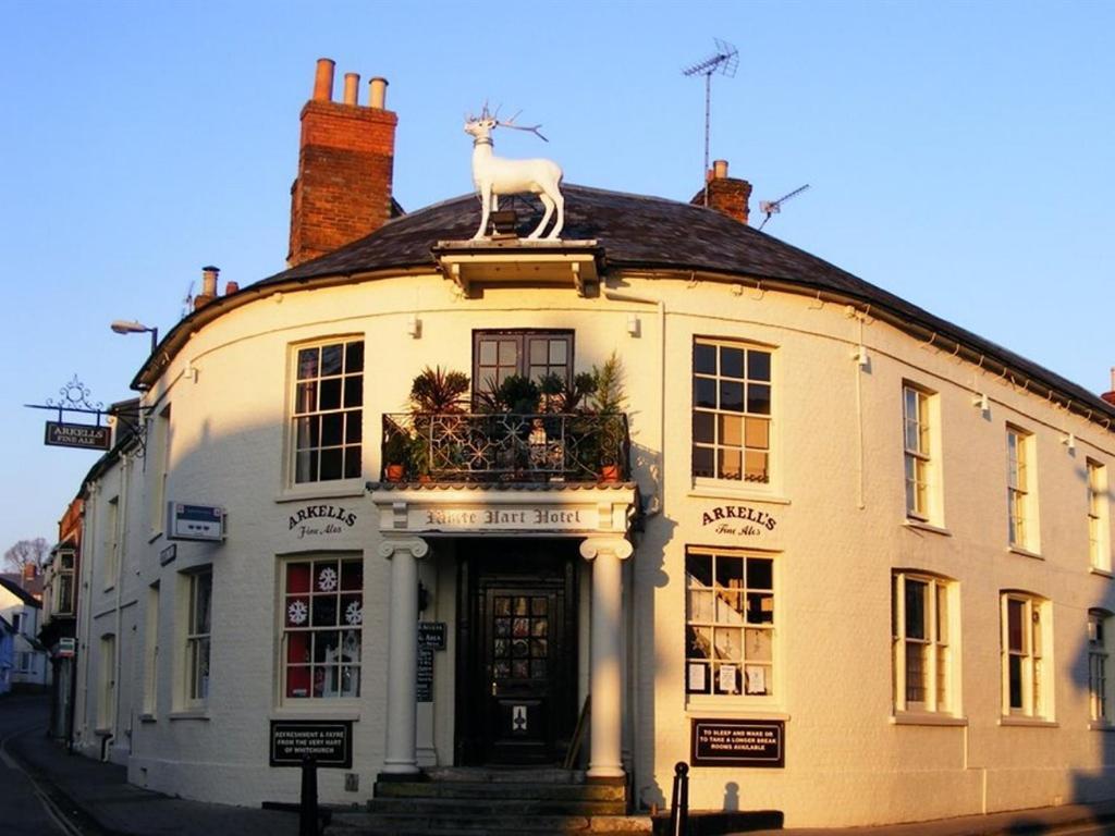 The White Hart Hotel Whitchurch  Exterior foto