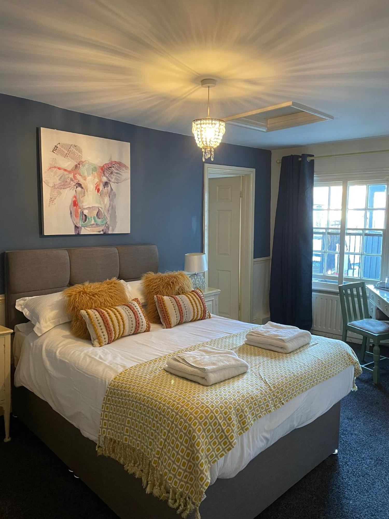 Hotel The White Hart Whitchurch  Habitación foto